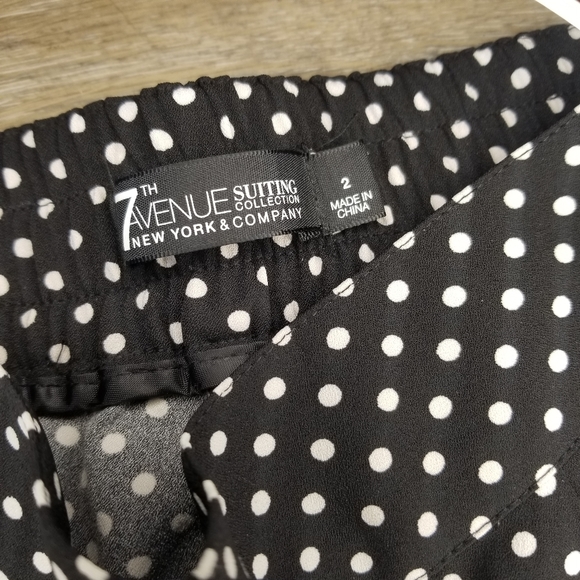 7th Avenue shorts 2 - Picture 2 of 2